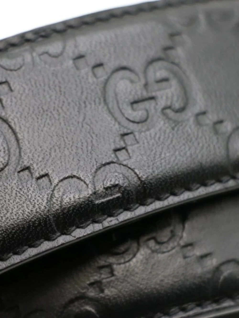 Gucci good interlocking